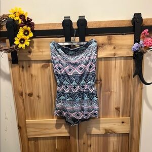 5th & Love Blue and Pink Bohemian Geometric Romper